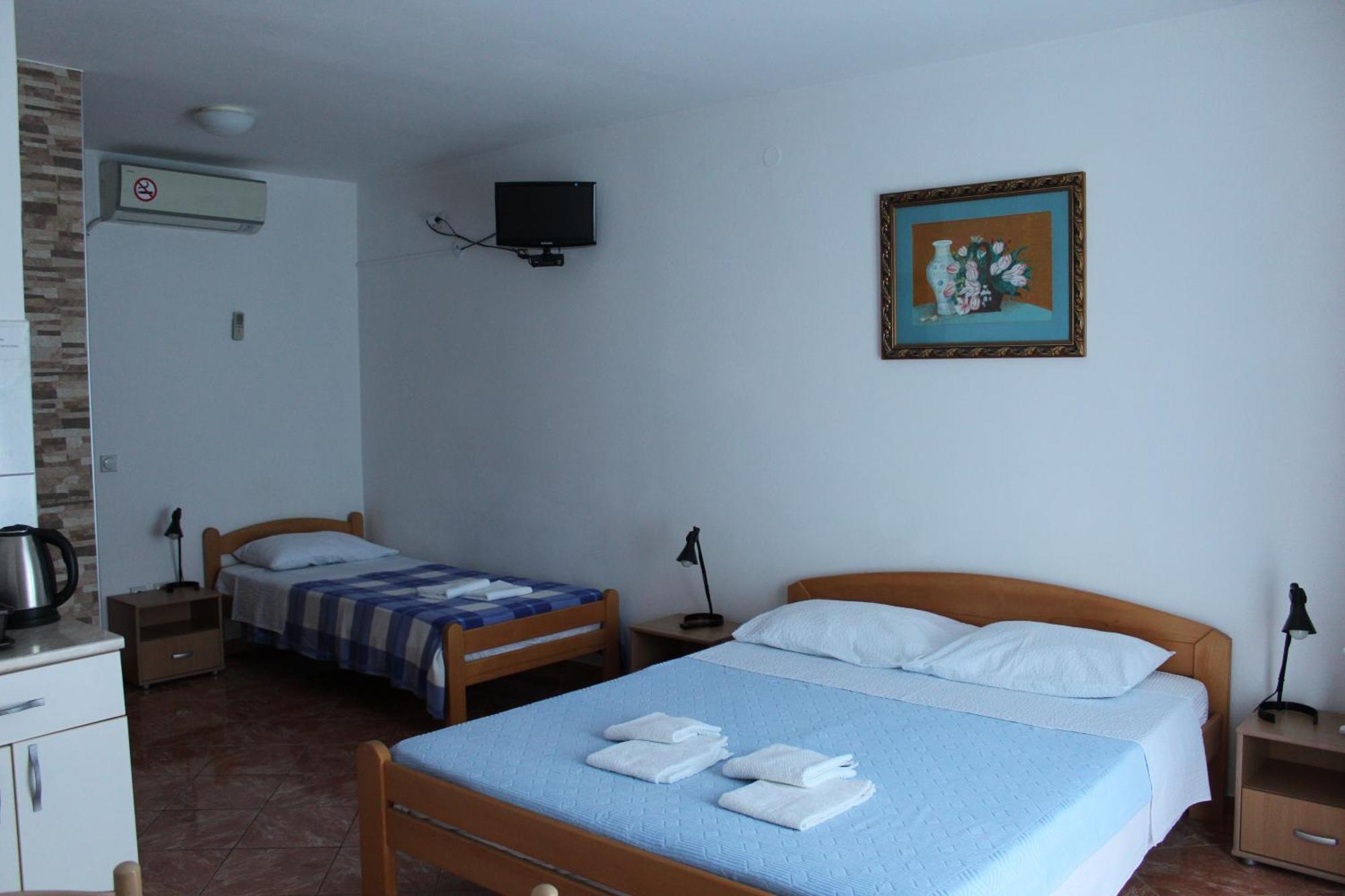 Apartments Bovan تْشيرسيك نوفي المظهر الخارجي الصورة